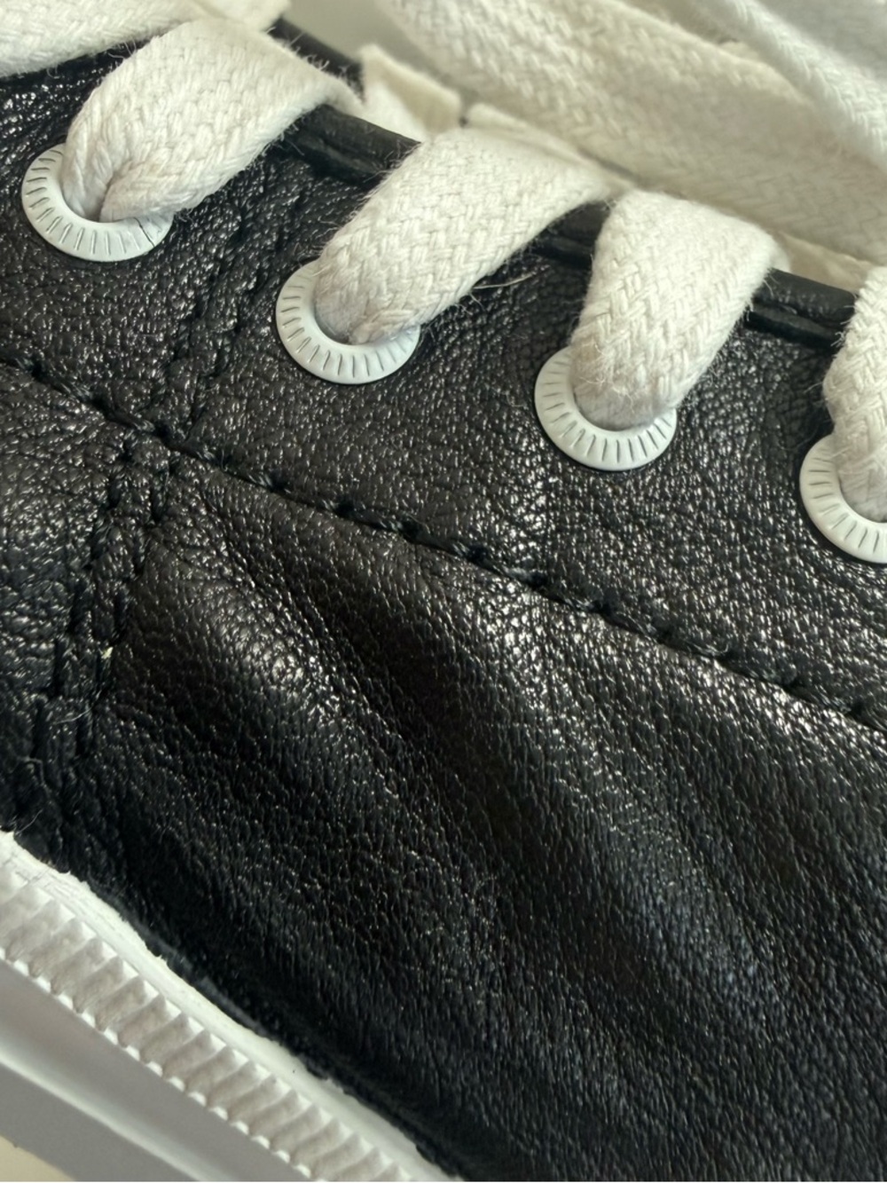 FRYE Woman's Black Leather Low-Top Sneakers - Picture 6 of 10